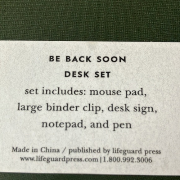 Kate Spade:Be Back Soon Desk Set- mouse pad, binder clip, desk sign, notepad/pen - Picture 3 of 16